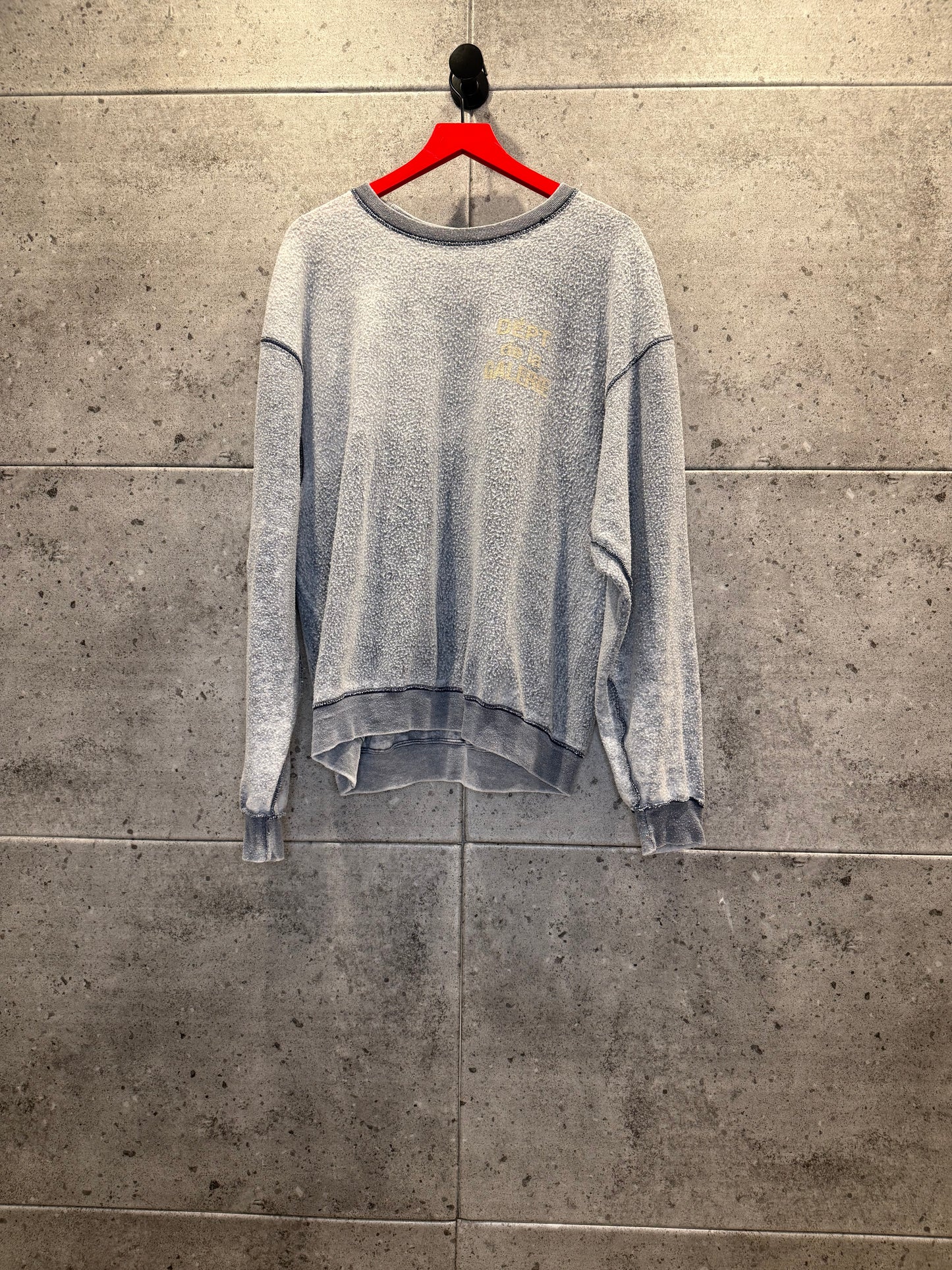 Gallery dept og reversible crewneck