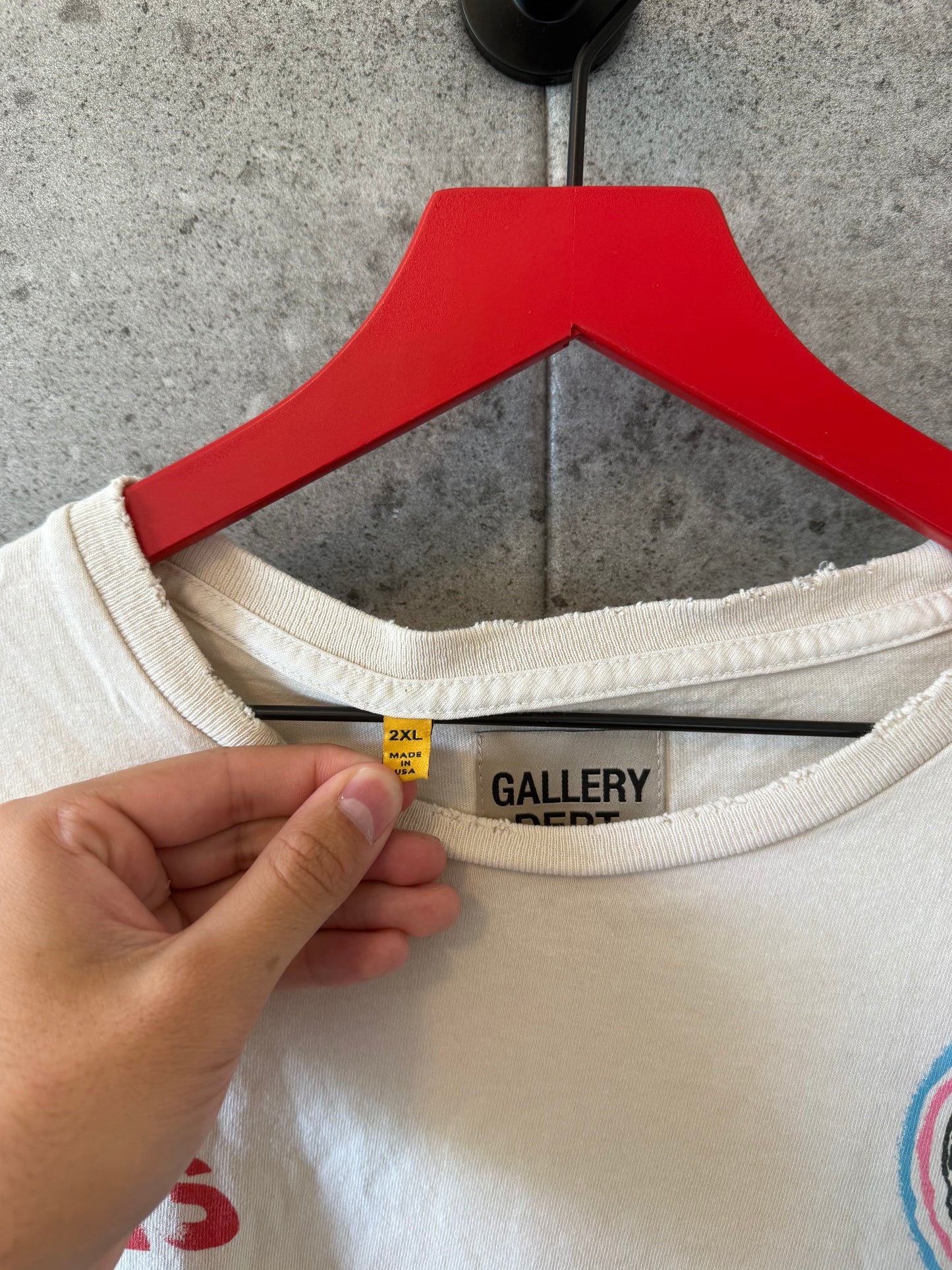 Gallery dept t shirt