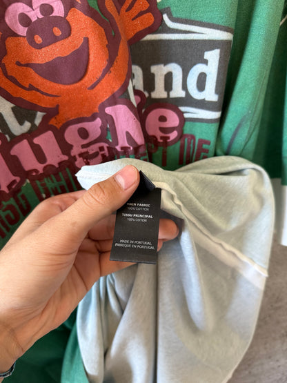 Vetements hug me t shirt