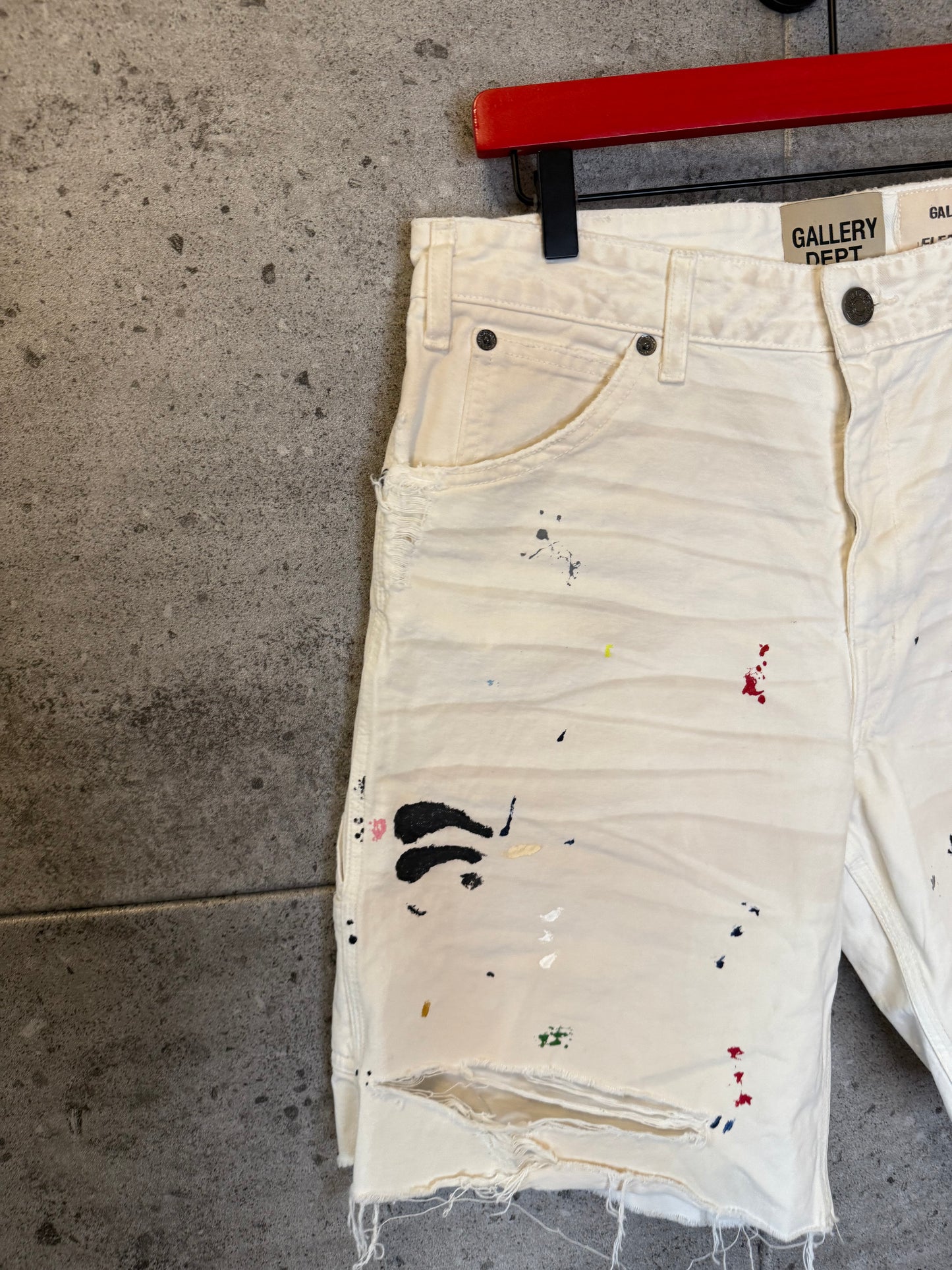 Gallery dept flea paint shorts