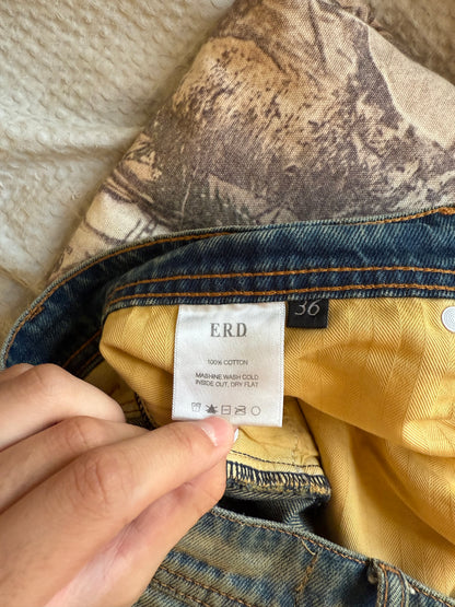 Enfants riches deprimes corpse pose denim