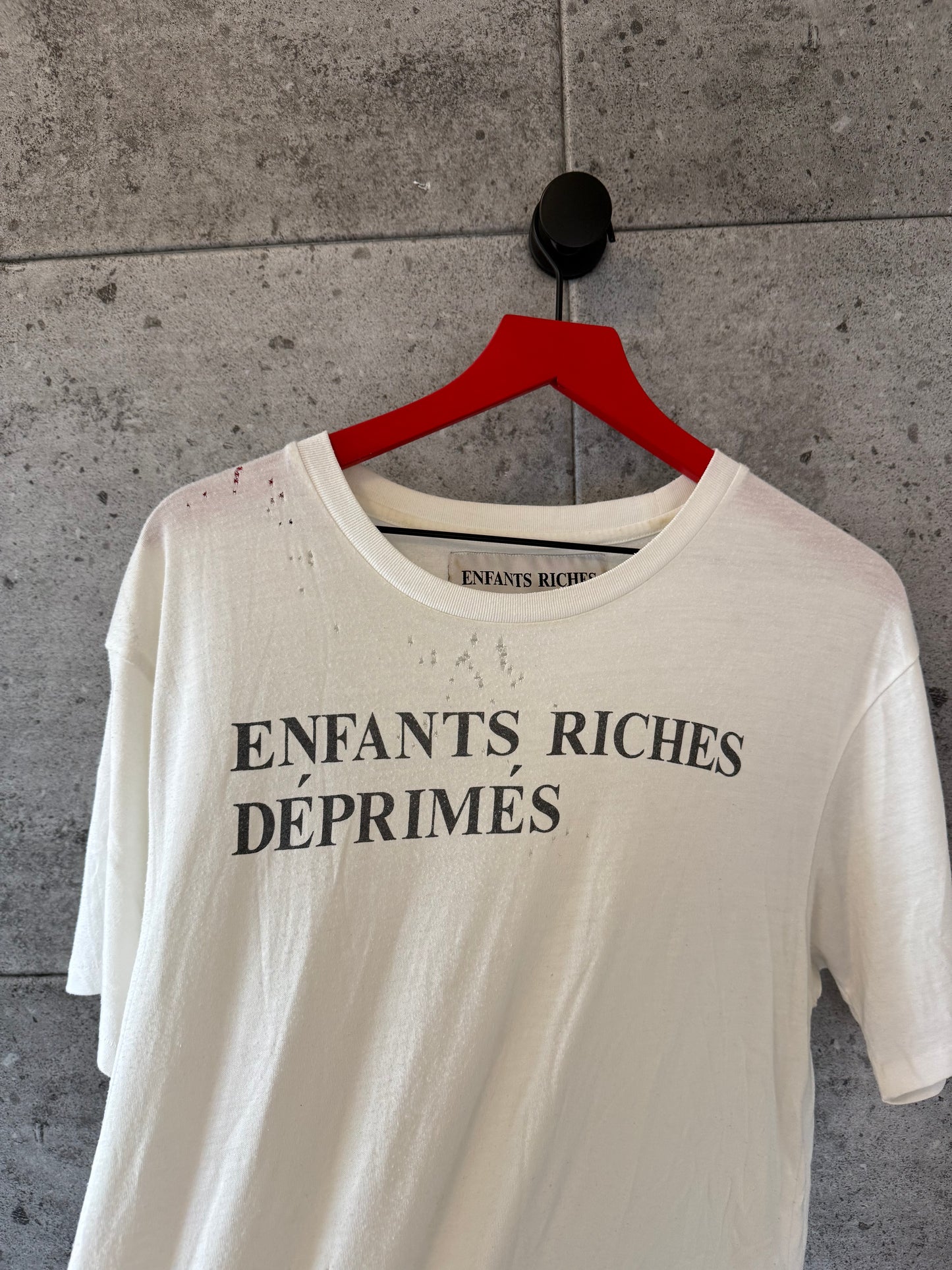 Enfants riches deprimes thrashed og logo t shirt