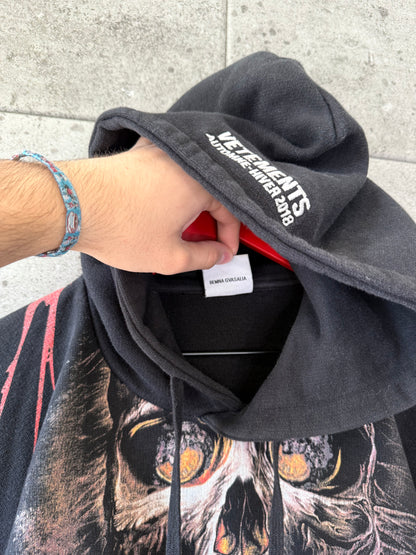 Vetements misplaced skull logo hoodie