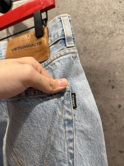 Vetements Logo Jeans