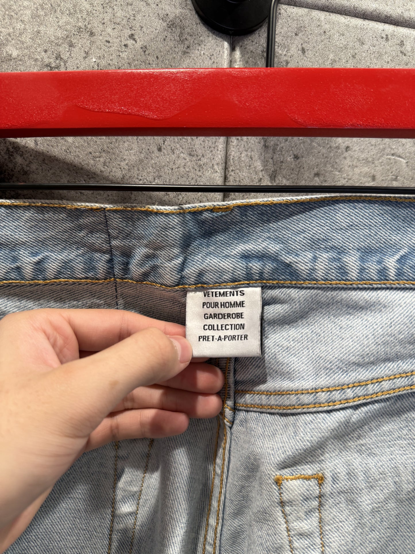 Vetements Logo Jeans