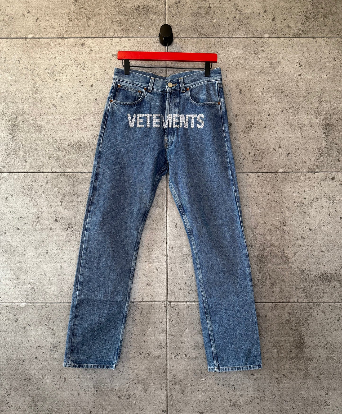 Vetemets rhinestone logo denim