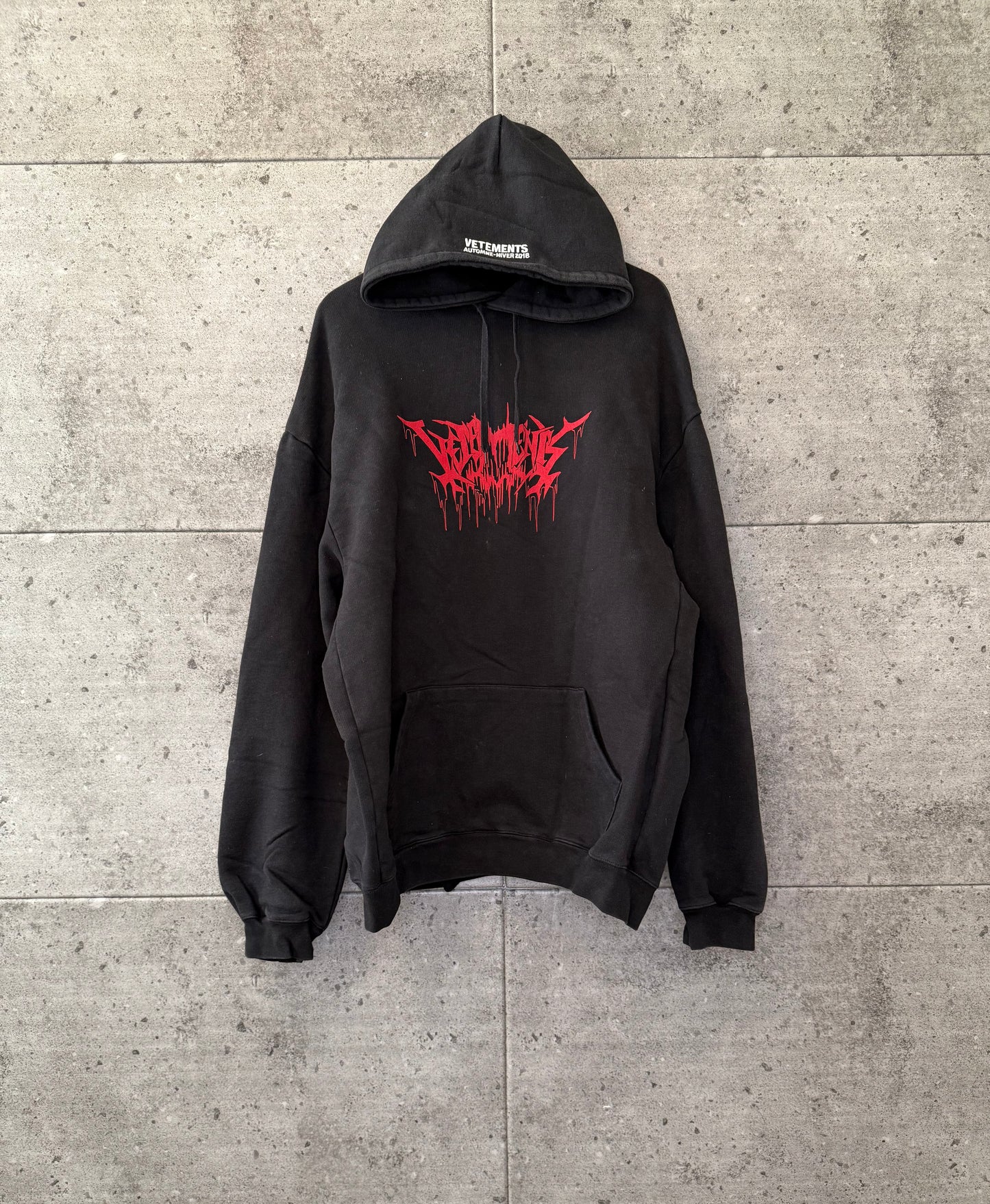 Vetements metal tour hoodie