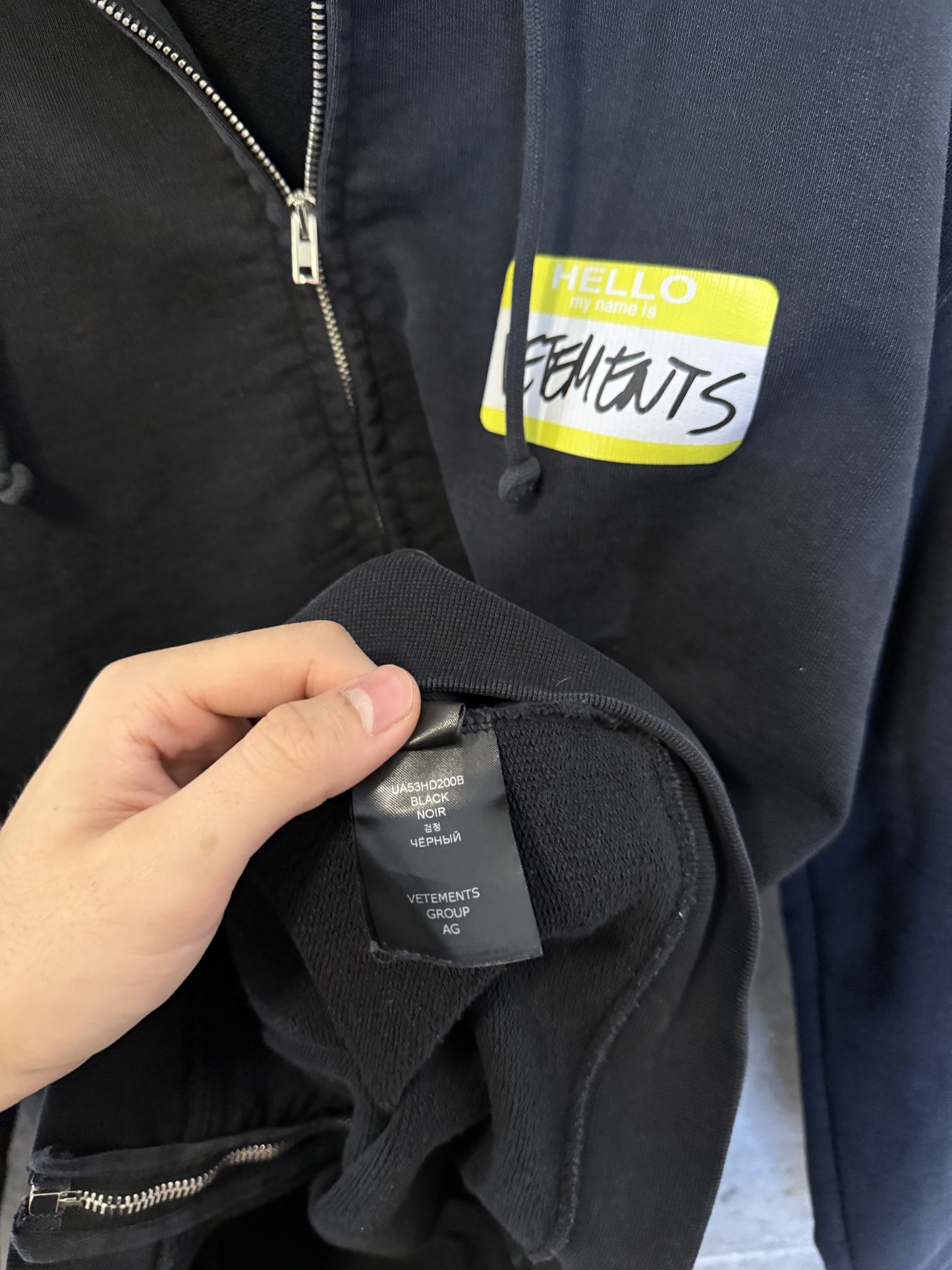 Vetements name tag zip up hoodie